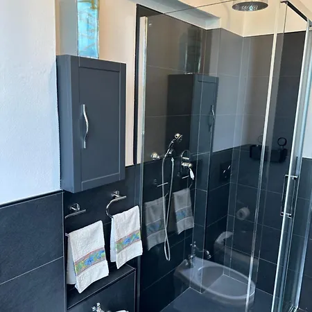 Lakе Maggiorе Gеm Landana * Интра