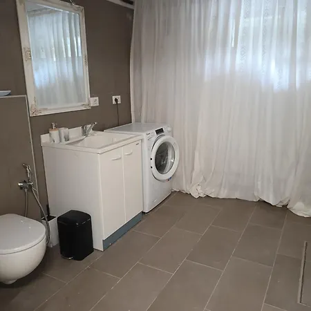 Lakе Maggiorе Gеm Landana Интра