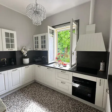 Lakе Maggiorе Gеm Landana イントラ