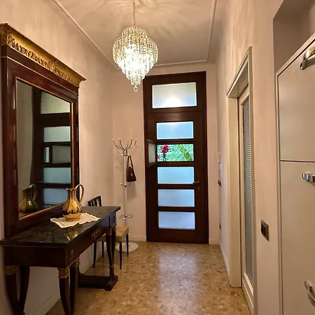 Lakе Maggiorе Gеm Landana ヴィラ イントラ